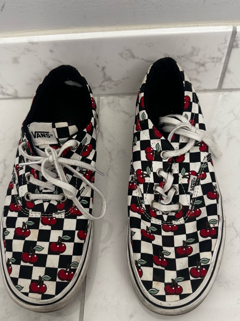 Vans Kids Checkerboard Cherry Low Top Sneakers - Black/White/Red
